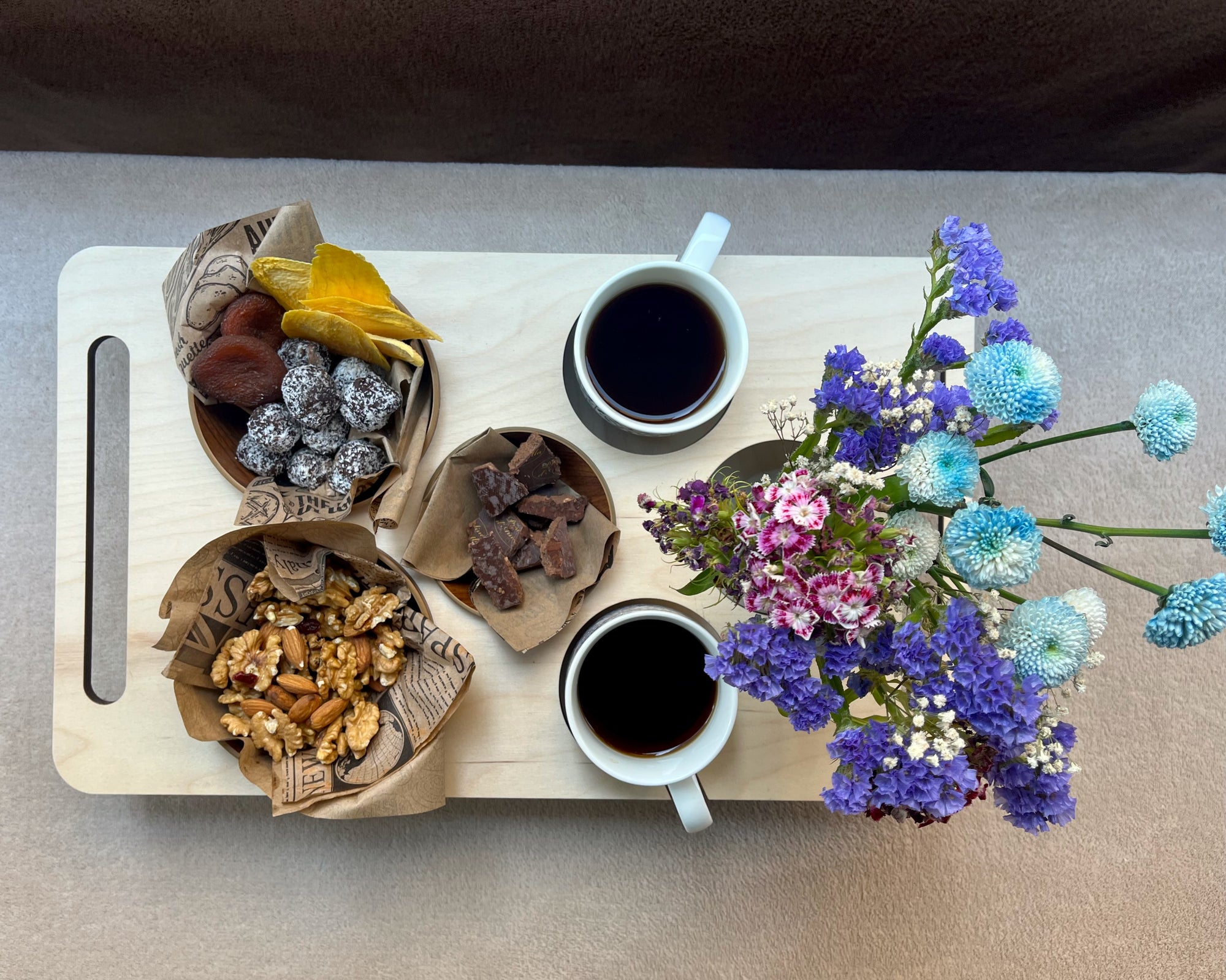 Personalized Couch Tray – Custom Wooden Sofa Armrest Organizer & Gift for Him