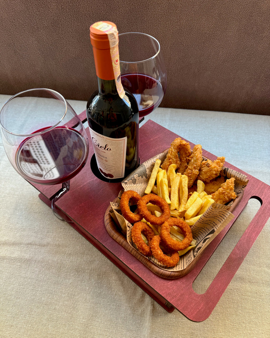 Personalized Couch Tray – Custom Wooden Sofa Armrest Organizer & Gift for Him