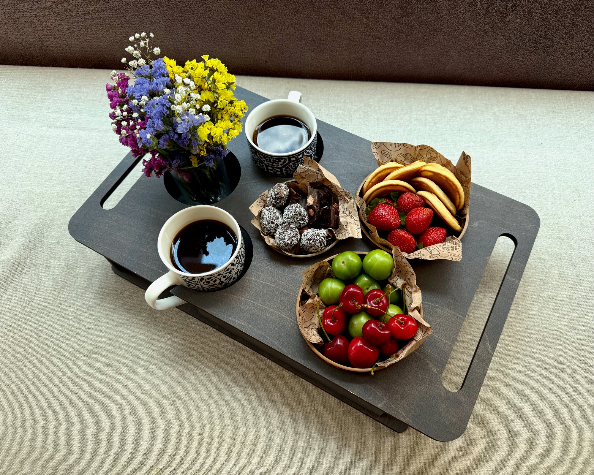 Personalized Couch Tray – Custom Wooden Sofa Armrest Organizer & Gift for Him