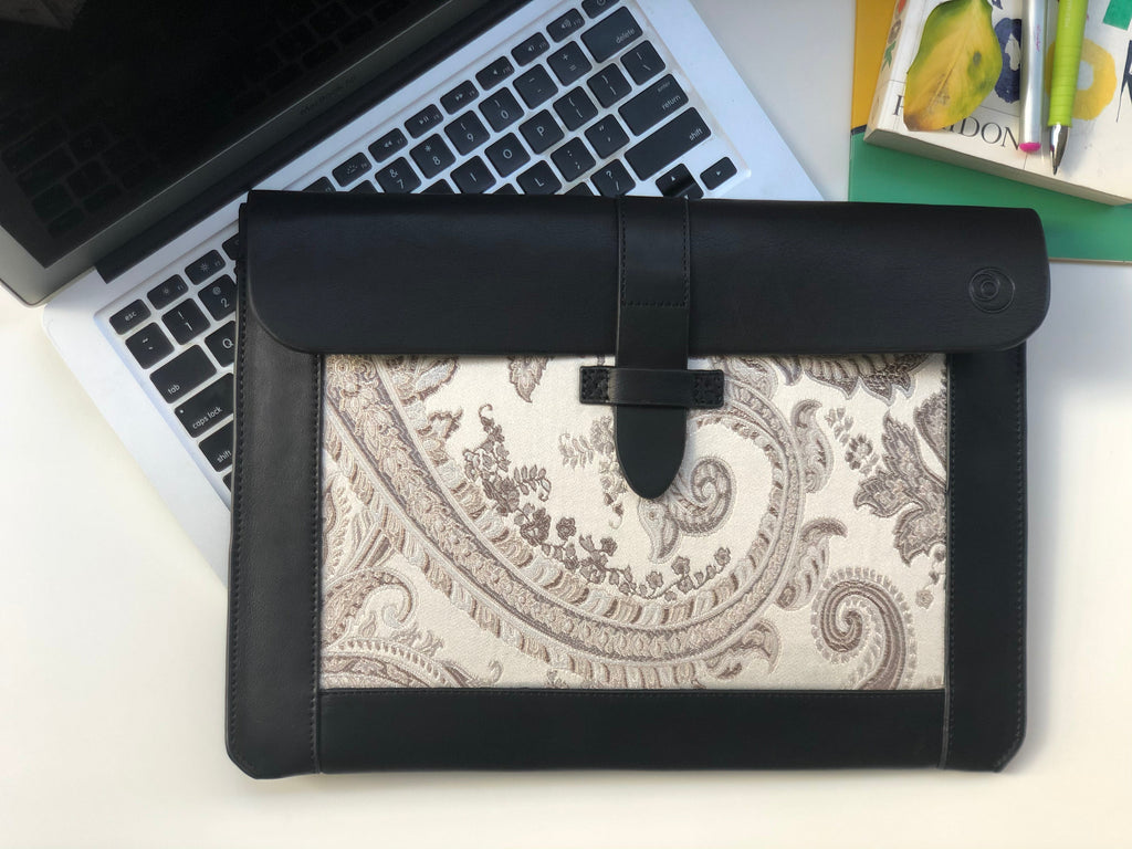 Soft Geometric Pattern Laptop Tote