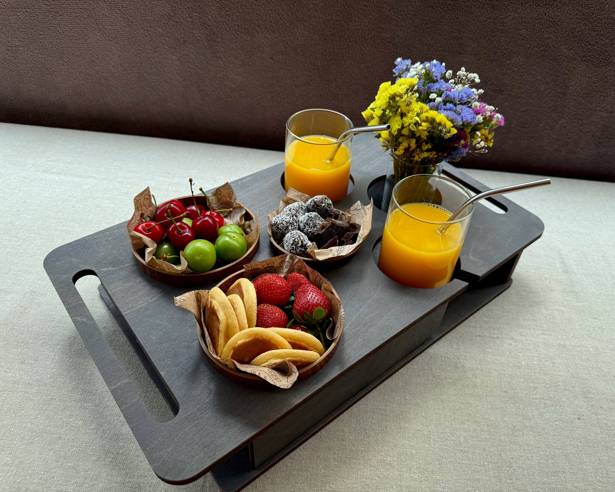 Personalized Couch Tray – Custom Wooden Sofa Armrest Organizer & Gift for Him