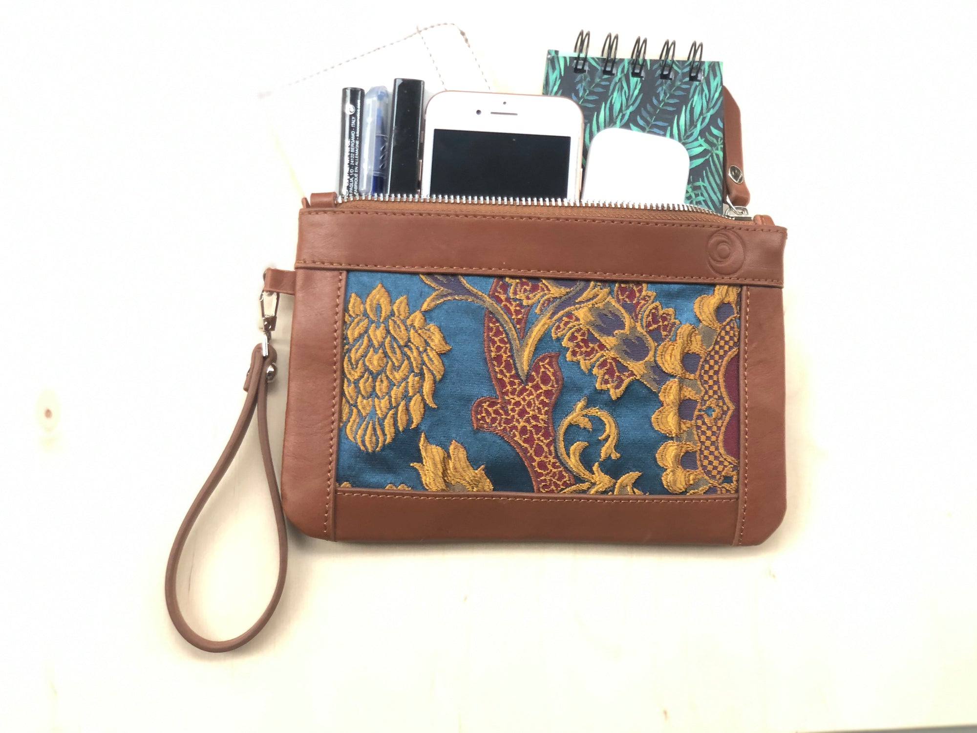 Border Pattern Laptop Bag
