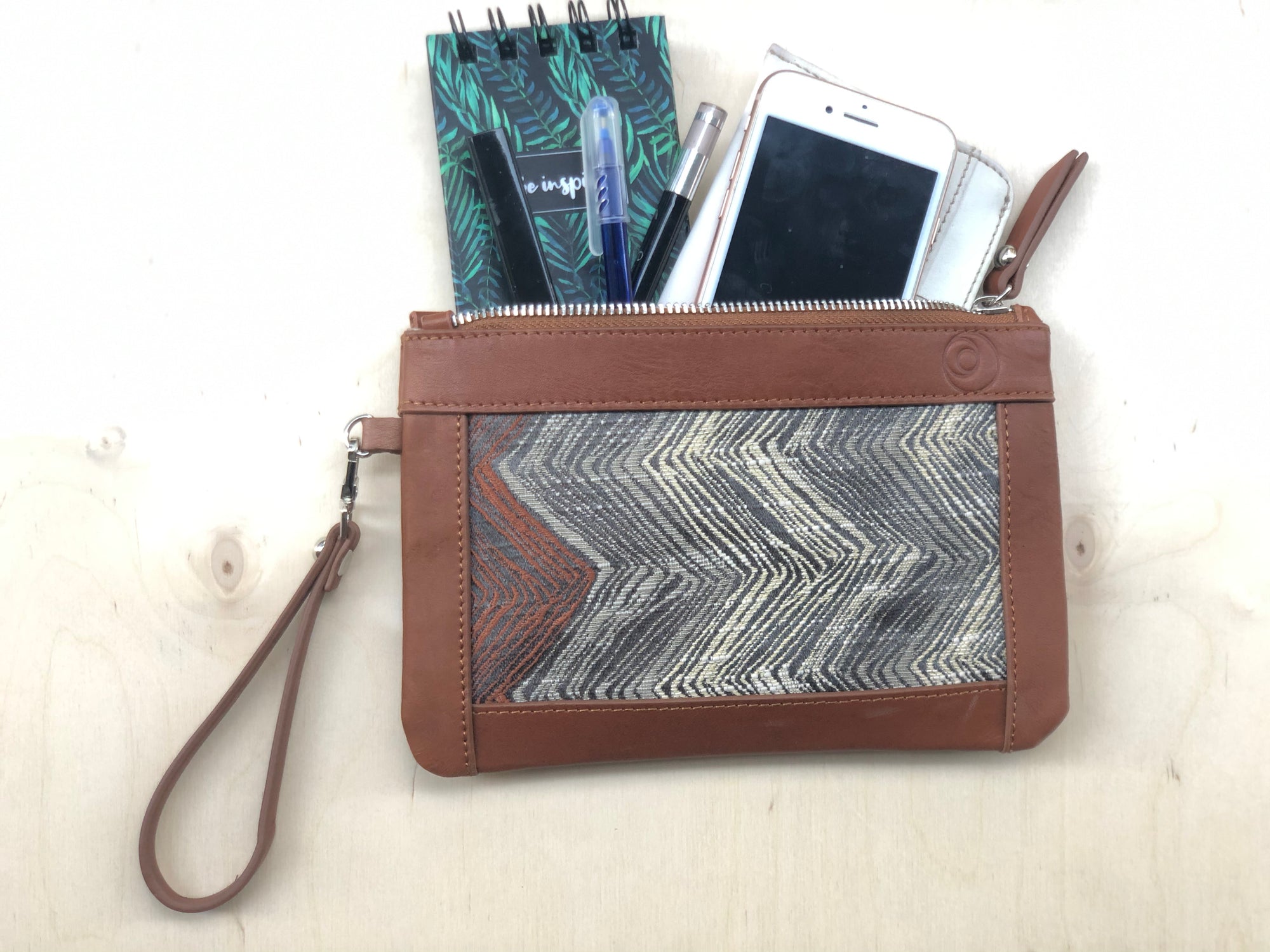 Lattice Motif Laptop Tote