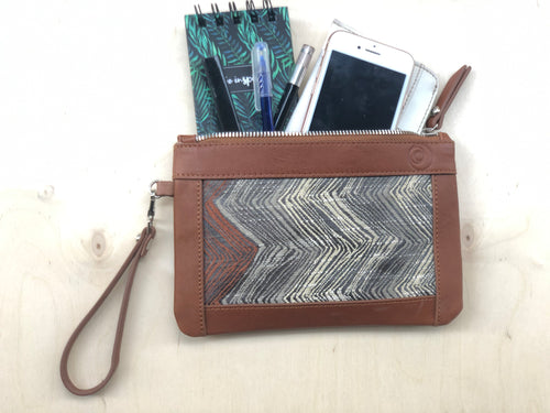 Lattice Motif Laptop Tote