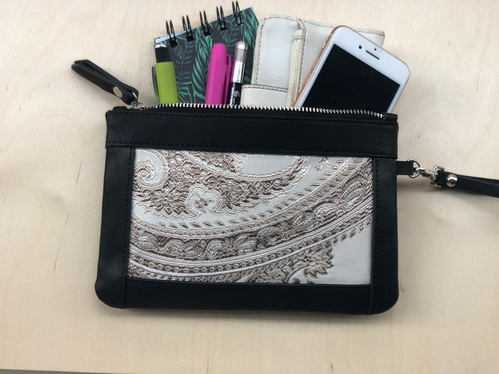 Scrollwork Design Laptop Sleeve